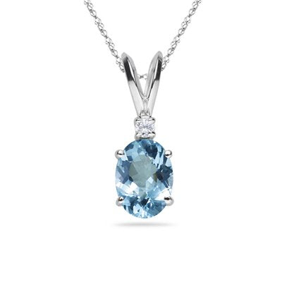 0.02 Cts Diamond & 0.32-0.47 Cts of 6x4 mm AAA Oval Aquamarine Pendant Platinum