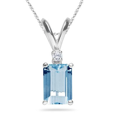 0.02 Cts Diamond & 1.40 Cts of 8x6 mm AAA Emerald Aquamarine Pendant in 18K White Gold