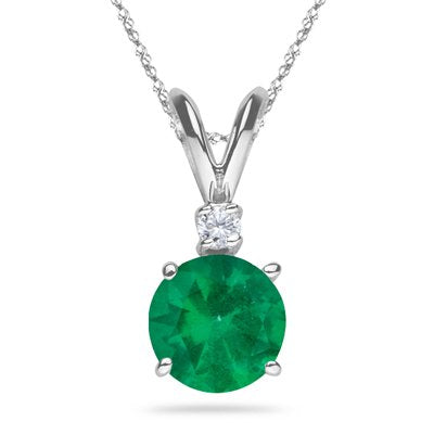 0.03-0.05 Cts Diamond & 0.65 Cts of 5.7x5.7x3.5 mm AA+ Round Natural Emerald Pendant in Platinum