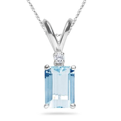 0.02 Cts Diamond & 1.40 Cts of 8x6 mm AA Emerald Aquamarine Pendant in 18K White Gold